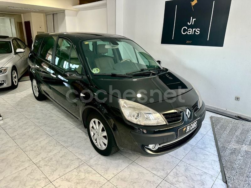 Negro Usado 2008 Renault Scénic II Privilege Monovolumen | 5490 € (Caro) - Imagen 1/4