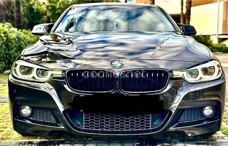 Negro Usado 2016 BMW 330 Berlina | 28.200 € (Un poco caro) - Imagen 1/4