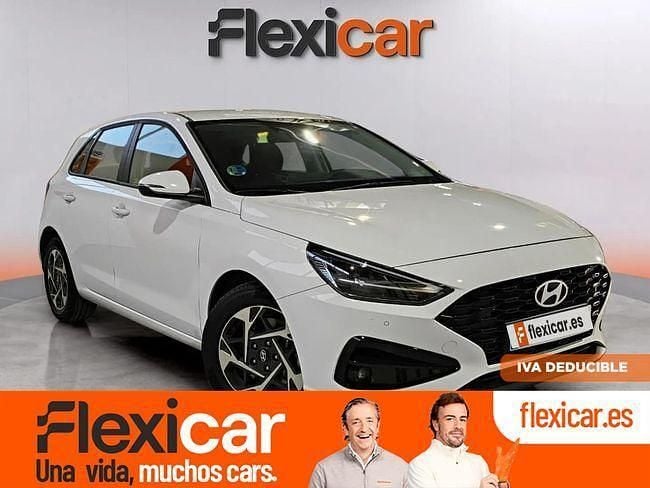 Blanco Usado 2024 Hyundai i30 Berlina | 20.990 € (Precio justo) - Imagen 1/4