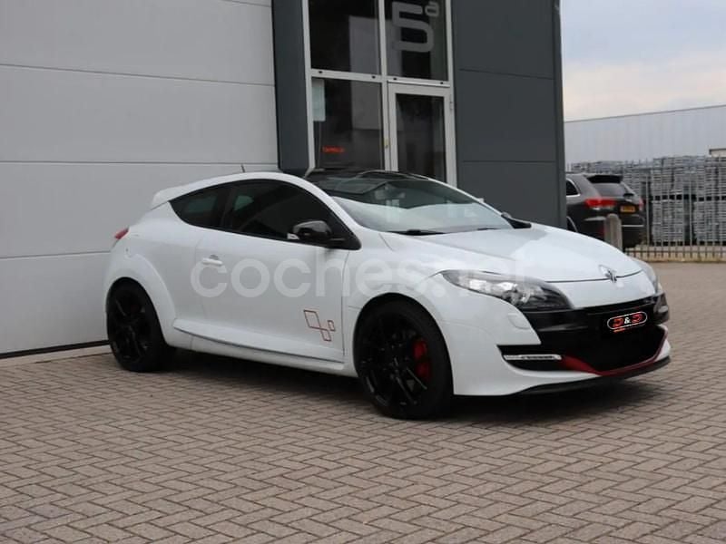 Usado Renault Mégane Coupé R.S. 265 CV (194 kW) 2014 Blanco Coupe