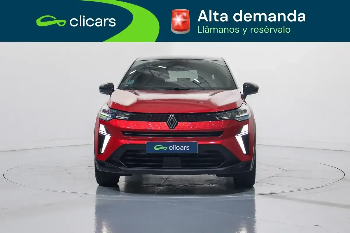 Usado Renault Captur Techno 90 CV (66 kW) 2025 Rojo SUV