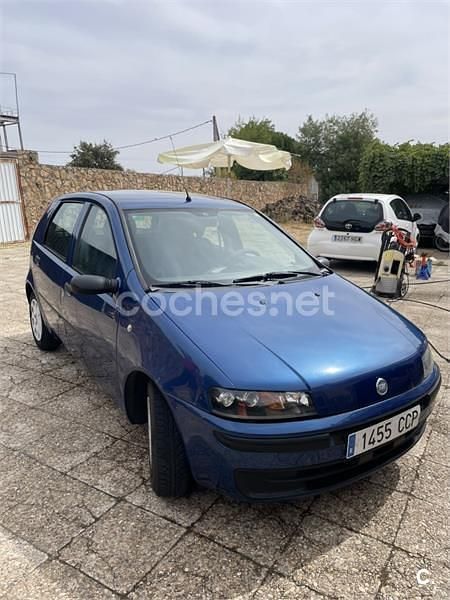 Azul Usado 2002 Fiat Punto Dynamic Utilitario | 2500 € (Caro) - Imagen 1/4