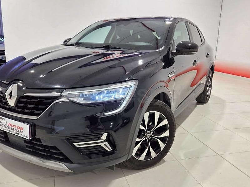 Usado Renault Arkana Evolution 140 CV (102 kW) 2023 Negro SUV