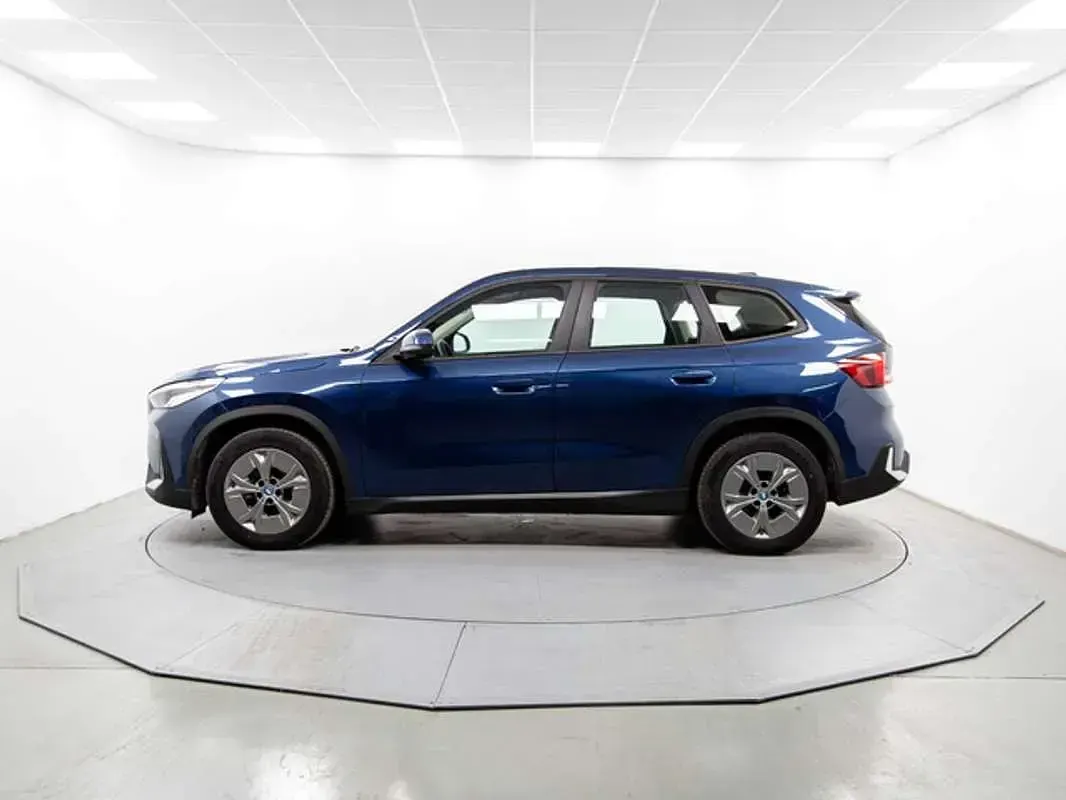 Usado BMW iX1 230 kW (313 CV) 2024 Azul SUV