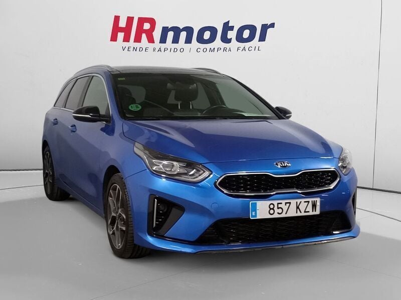 Azul Usado 2019 Kia Ceed GT GT-Line Familiar | 17.890 € (Precio justo) - Imagen 1/4
