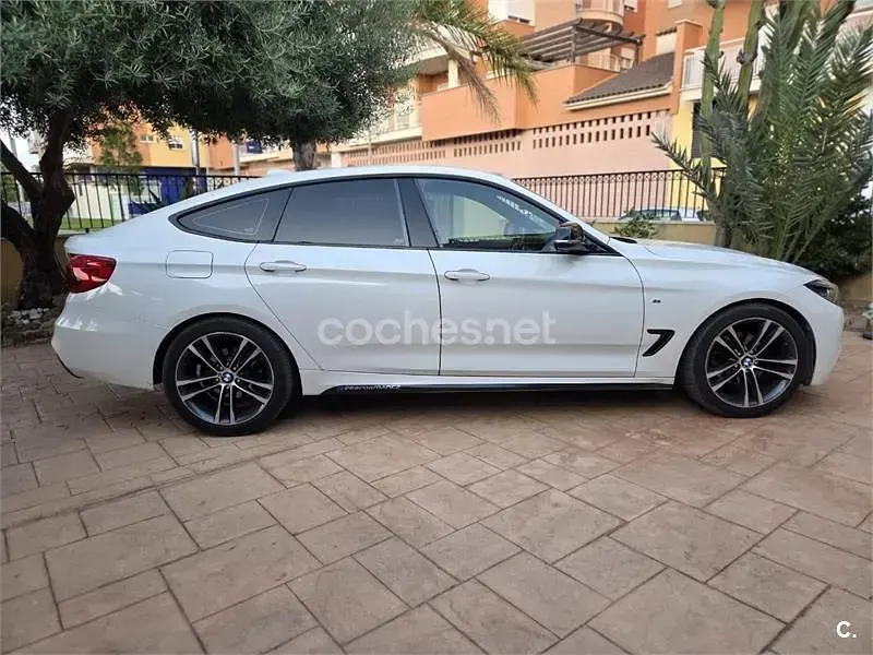 Usado BMW 320 Gran Turismo 184 CV (135 kW) 2016 Blanco Coupe