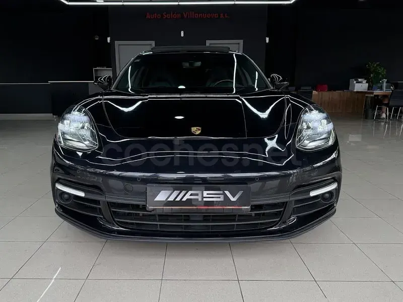 Usado Porsche Panamera 4 Sport Turismo Sport Turismo 330 CV (242 kW) 2019 Negro Familiar