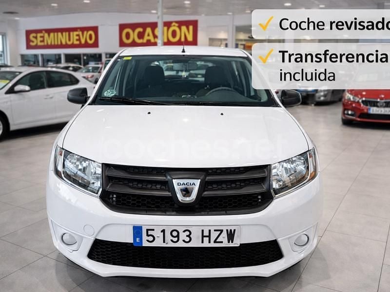 Usado Dacia Sandero Lauréate 75 CV (55 kW) 2014 Blanco Berlina