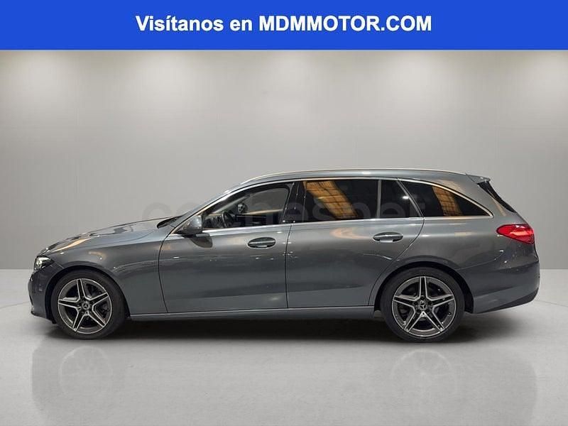 Usado Mercedes C200 163 CV (119 kW) 2022 Gris / plata Familiar