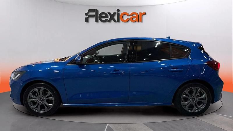 Usado Ford Focus ST-Line 125 CV (91 kW) 2023 Azul Berlina