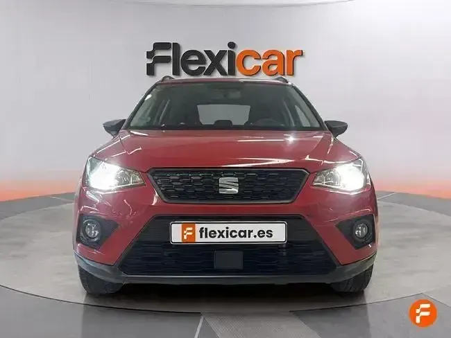Usado Seat Arona Reference 95 CV (69 kW) 2021 Rojo SUV