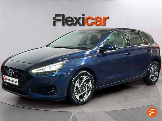 Usado Hyundai i30 120 CV (88 kW) 2024 Azul