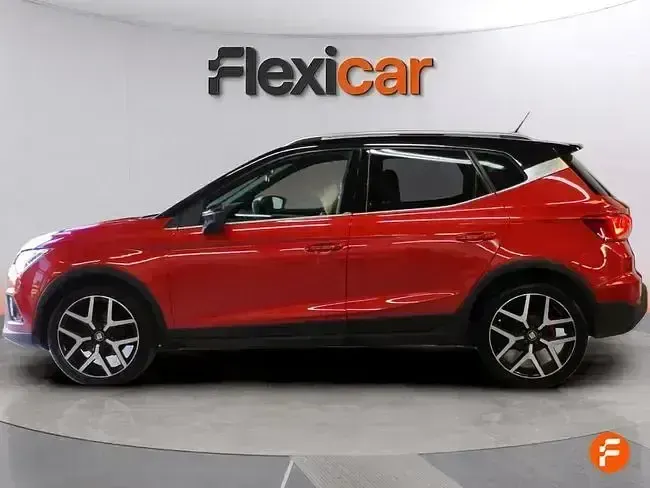 Usado Seat Arona Ecomotive 110 CV (80 kW) 2020 Rojo SUV