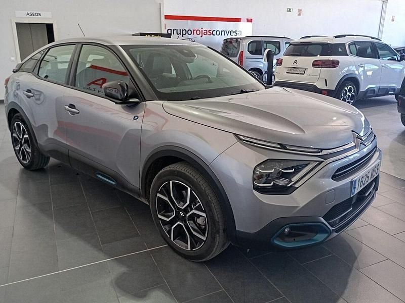 Usado Citroën C4 Feel 100 kW (136 CV) 2023 Gris acero SUV