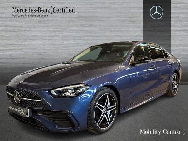 Azul sodalita Usado 2025 Mercedes C200 AMG line Berlina | 43.900 € (Buen precio) - Imagen 1/4
