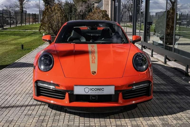 Usado Porsche 992 650 CV (478 kW) 2022 Naranja Coupe