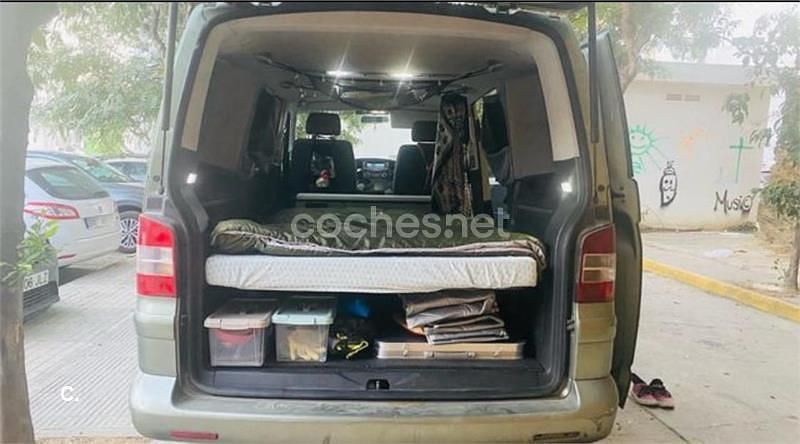 Usado VW Multivan Highline 174 CV (127 kW) 2003 Verde Van