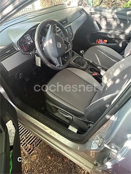 Usado Seat Ibiza Reference 80 CV (58 kW) 2019 Gris / plata Berlina