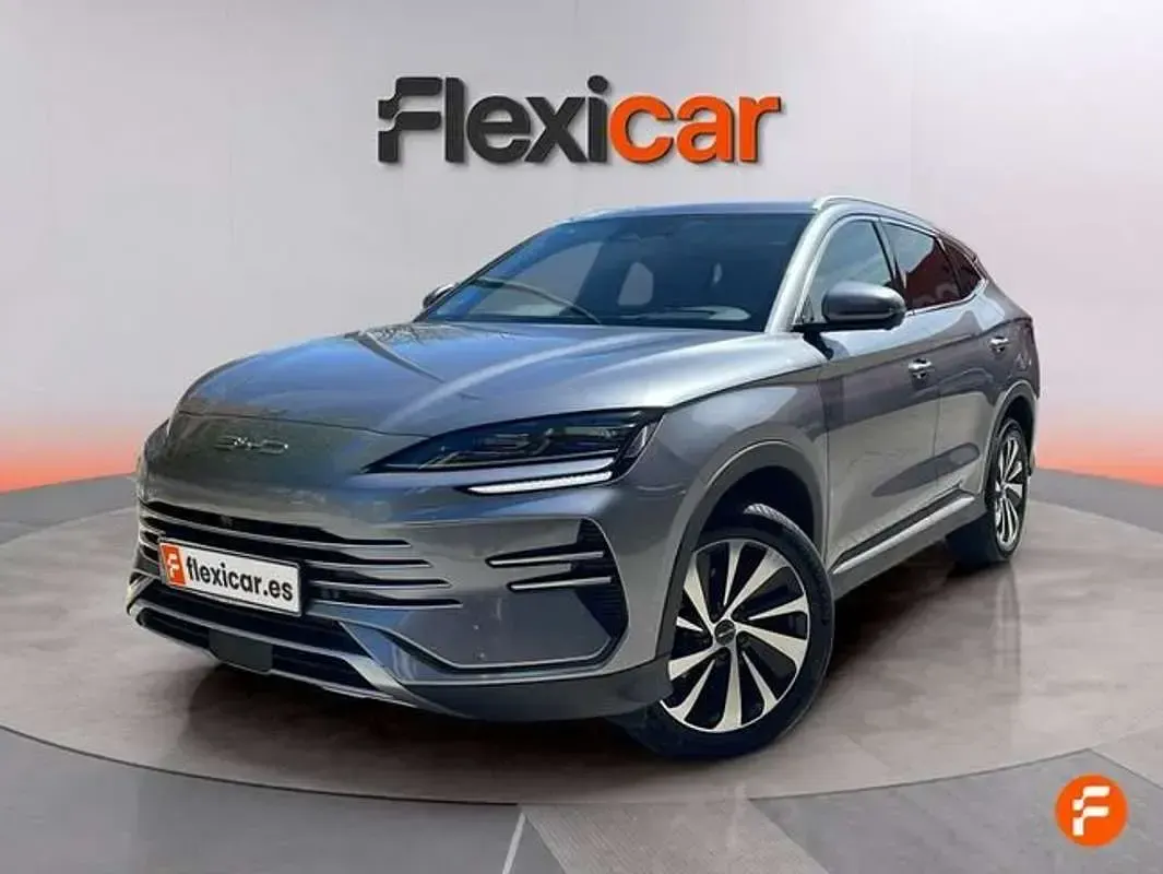 Usado BYD Seal U Boost 218 CV (160 kW) 2025 Gris SUV