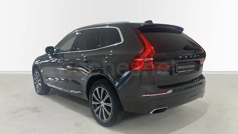 Usado Volvo XC60 Inscription 190 CV (139 kW) 2018 Gris / plata SUV
