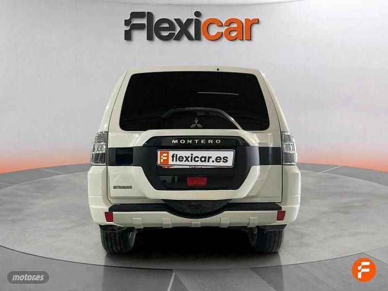 Usado Mitsubishi Montero Spirit 190 CV (139 kW) 2017 Blanco SUV