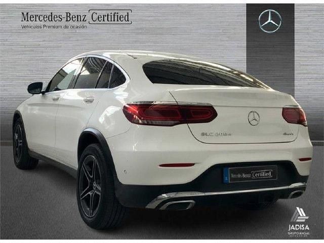 Usado Mercedes GLC200 AMG line 163 CV (119 kW) 2020 Blanco polar SUV