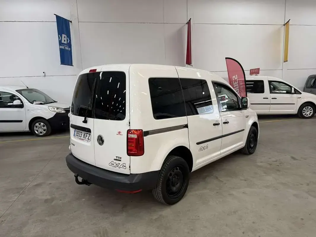Usado VW Caddy Business 122 CV (89 kW) 2017 Blanco Monovolumen
