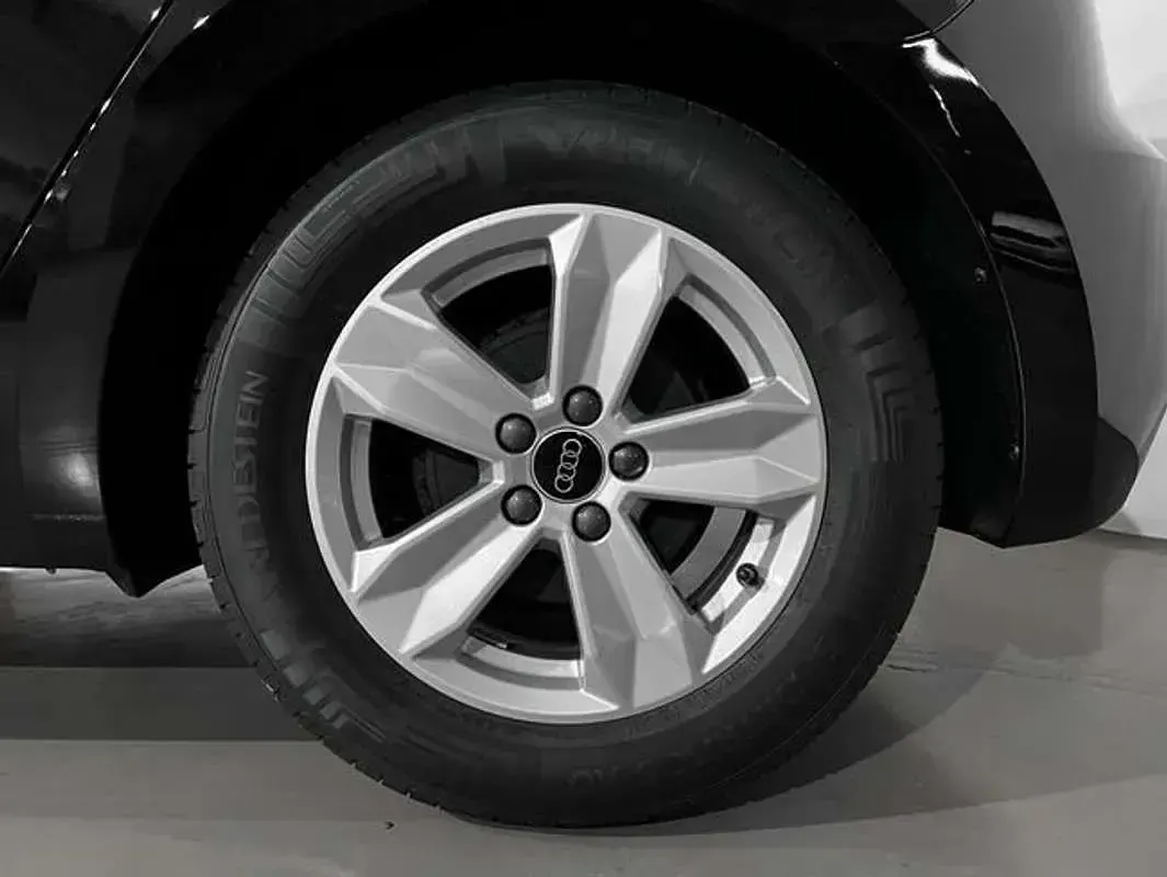 Usado Audi A1 Sportback 95 CV (69 kW) 2022 Negro Utilitario