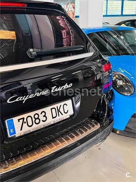 Usado Porsche Cayenne Turbo 450 CV (330 kW) 2005 Negro SUV