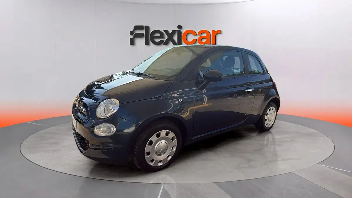 Usado Fiat 500 71 CV (52 kW) 2022 Azul Berlina