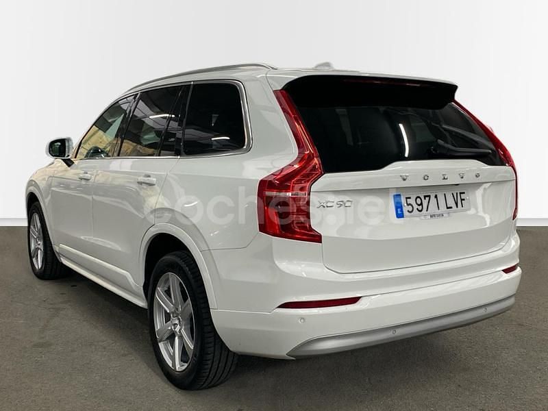 Usado Volvo XC90 Momentum 235 CV (172 kW) 2021 Blanco SUV