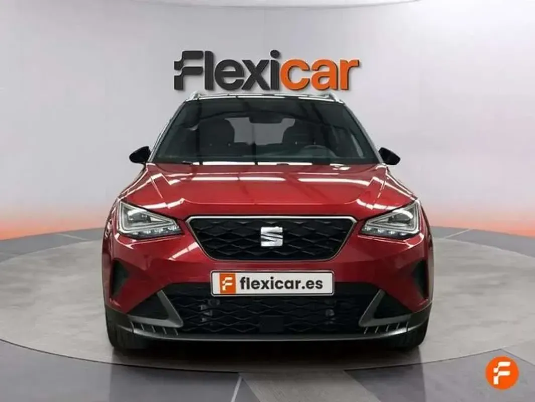 Usado Seat Arona FR 150 CV (110 kW) 2023 Rojo SUV