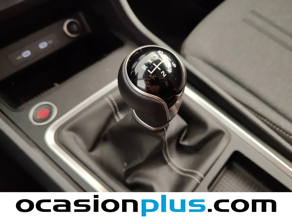 Usado Seat Ateca Style 116 CV (85 kW) 2024 Blanco SUV