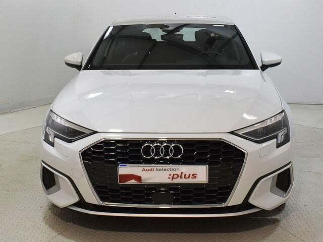 Usado Audi A3 116 CV (85 kW) 2023 Blanco Berlina
