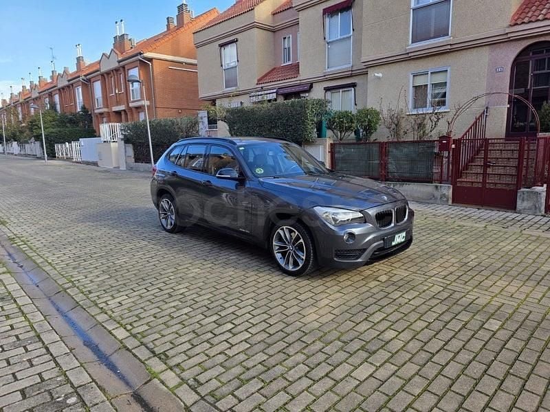 Gris / plata Usado 2012 BMW X1 Sport Line SUV | 7900 € (Buen precio) - Imagen 1/4