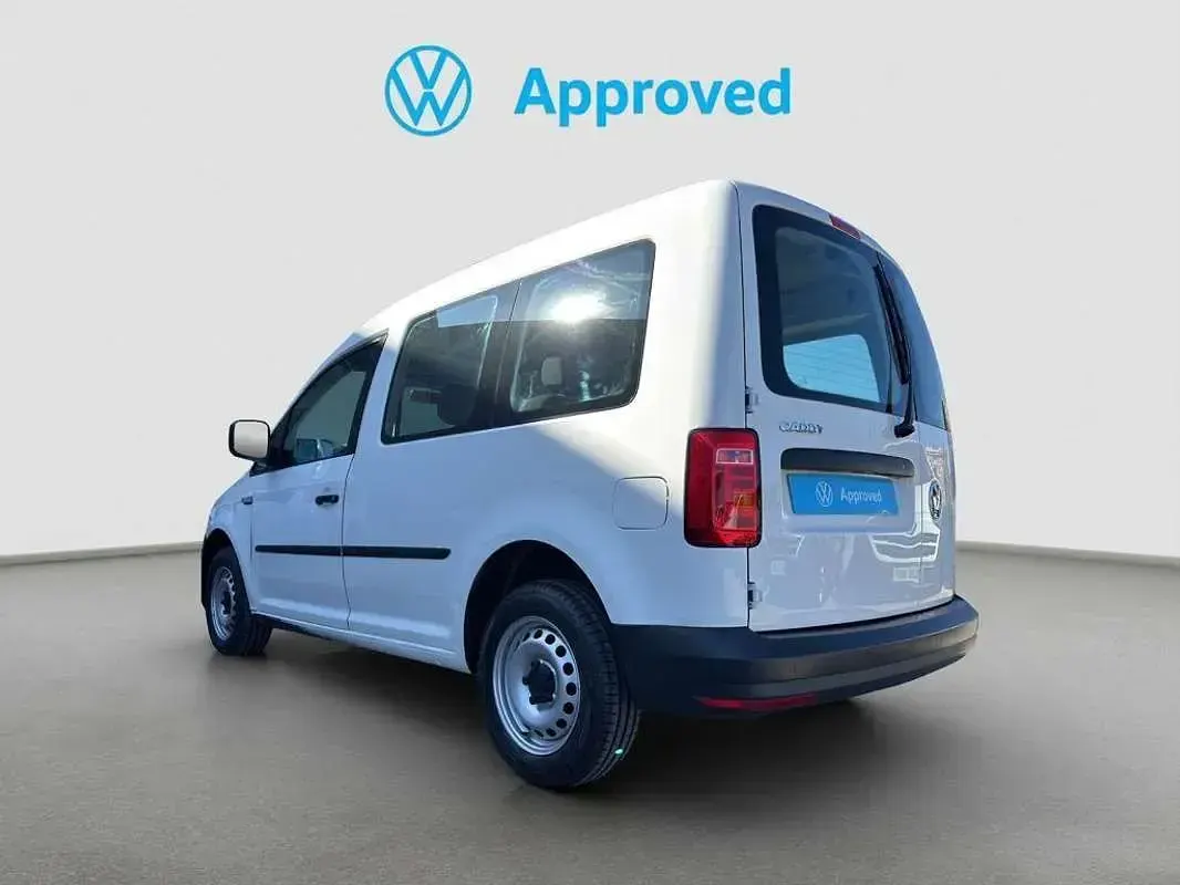 Usado VW Caddy Business 75 CV (55 kW) 2018 Blanco Monovolumen