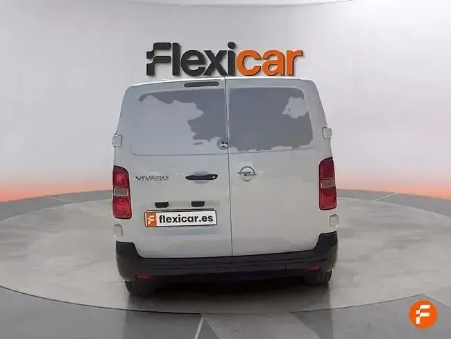 Usado Opel Vivaro-e Combi 120 CV (88 kW) 2021 Blanco Monovolumen