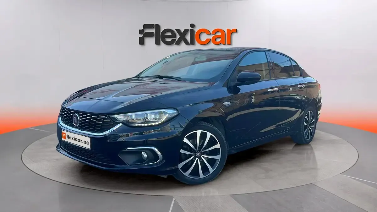 Usado Fiat Tipo Easy 95 CV (69 kW) 2019 Negro Berlina