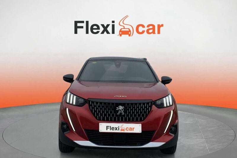 Usado Peugeot 2008 GT-line 131 CV (96 kW) 2020 Rojo SUV