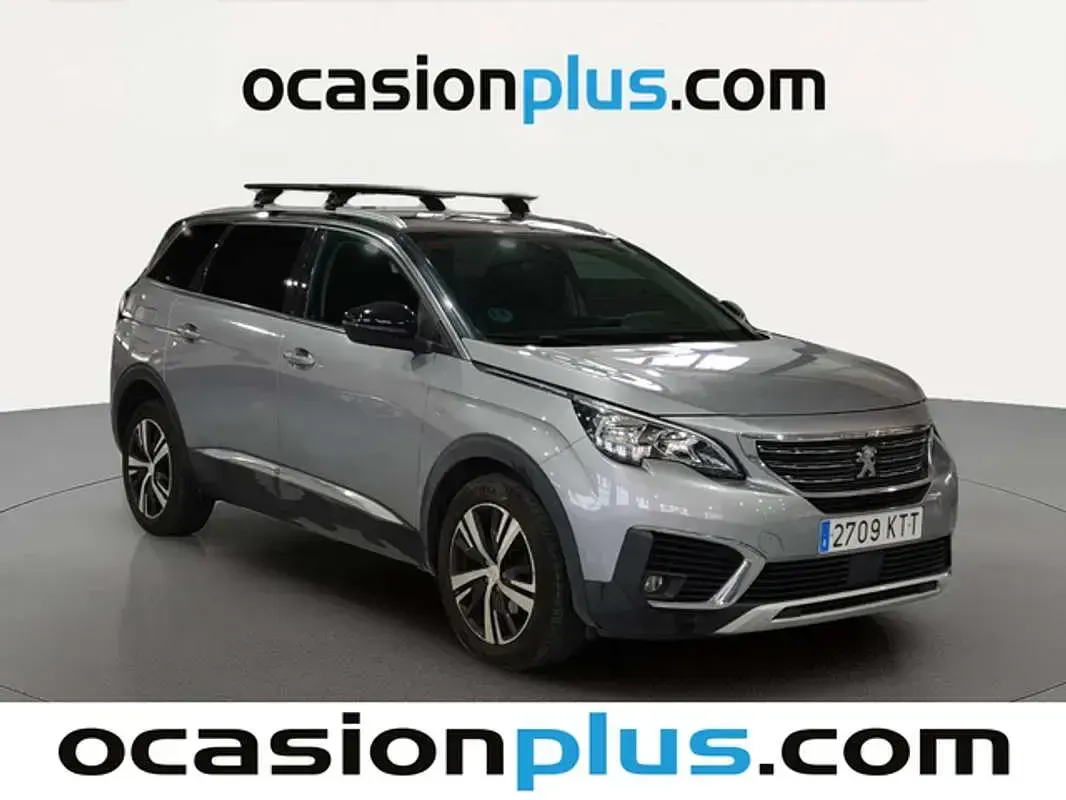 Usado Peugeot 5008 Allure 131 CV (96 kW) 2019 Plateado SUV
