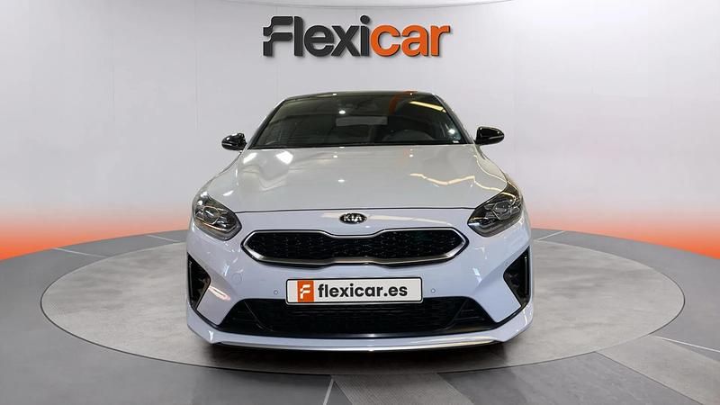 Usado Kia ProCeed GT-Line 120 CV (88 kW) 2019 Blanco Utilitario