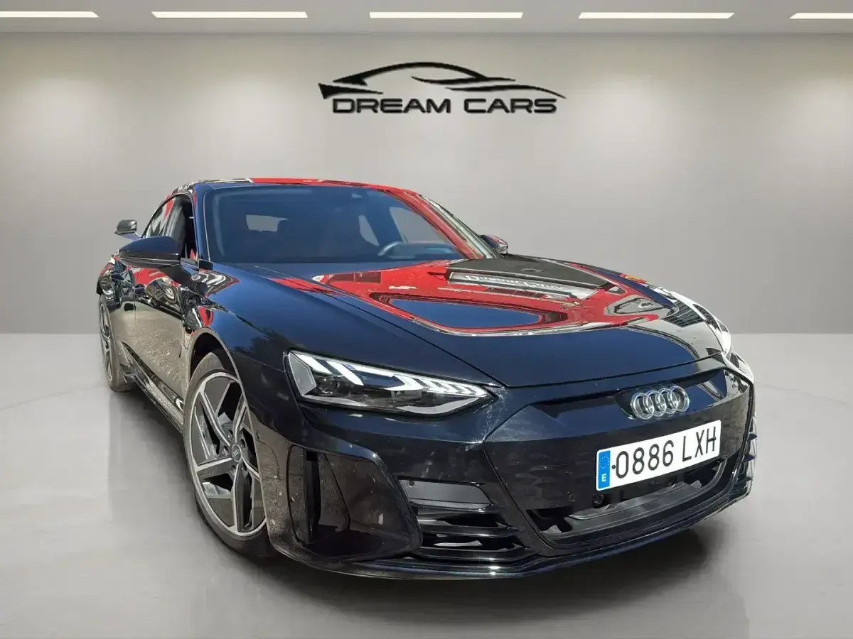 Usado Audi e-tron GT quattro 389 kW (530 CV) 2022 Negro Berlina