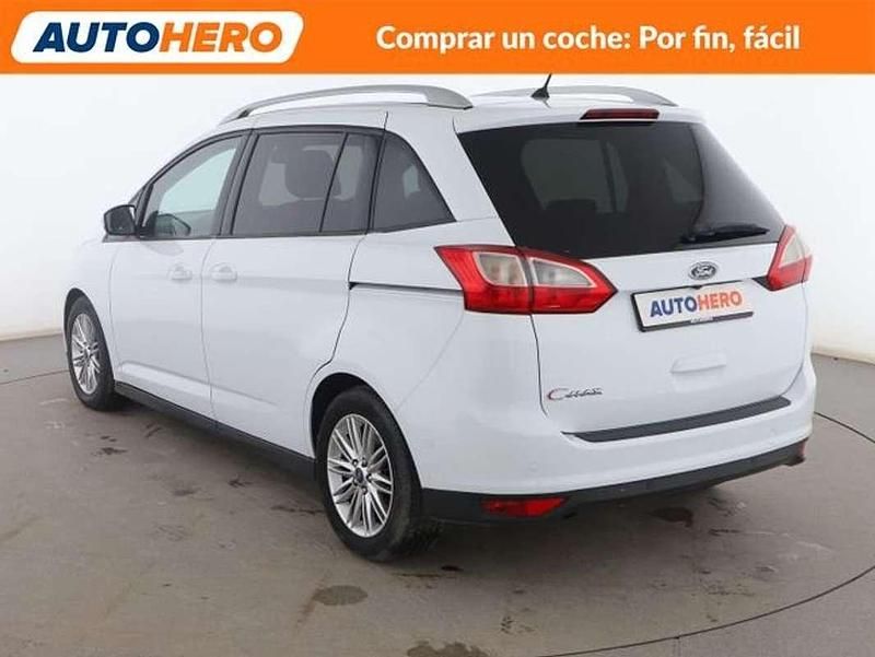 Usado Ford C-MAX Trend 120 CV (88 kW) 2016 Blanco Monovolumen