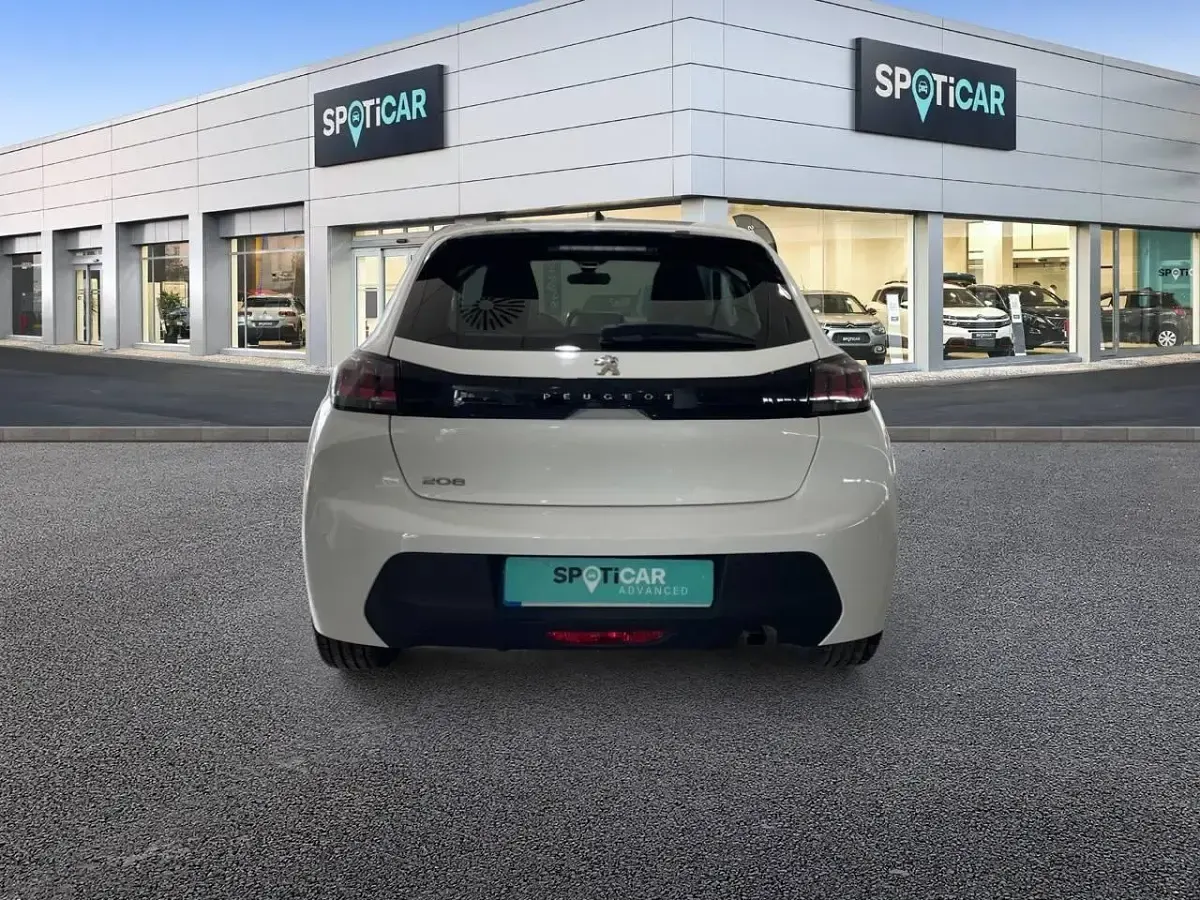 Usado Peugeot 208 Active 75 CV (55 kW) 2020 Blanco Utilitario