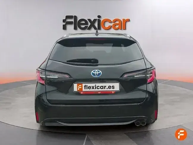Usado Toyota Corolla Active 180 CV (132 kW) 2019 Negro