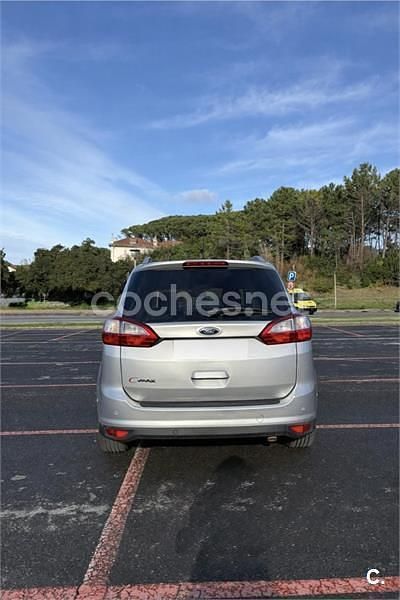 Usado Ford Grand C-Max Titanium 150 CV (110 kW) 2017 Gris / plata Monovolumen