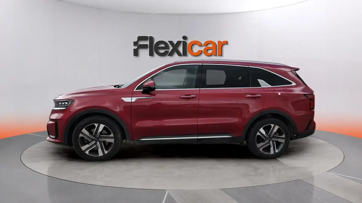 Usado Kia Sorento 194 CV (142 kW) 2023 Granate SUV
