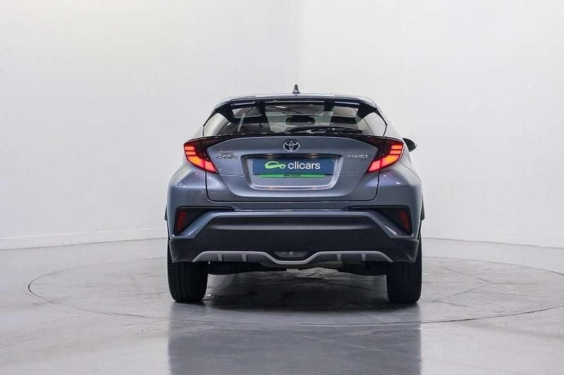 Usado Toyota C-HR Advance 98 CV (72 kW) 2023 Azul SUV