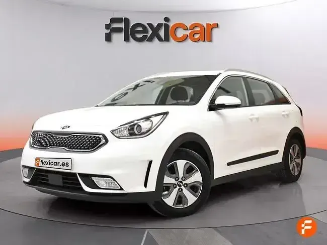 Usado Kia Niro 141 CV (103 kW) 2019 Blanco SUV