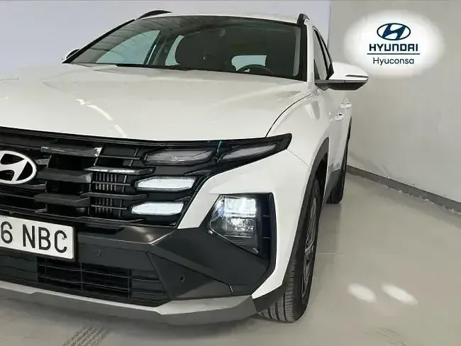 Usado Hyundai Tucson 160 CV (117 kW) 2025 Blanco SUV